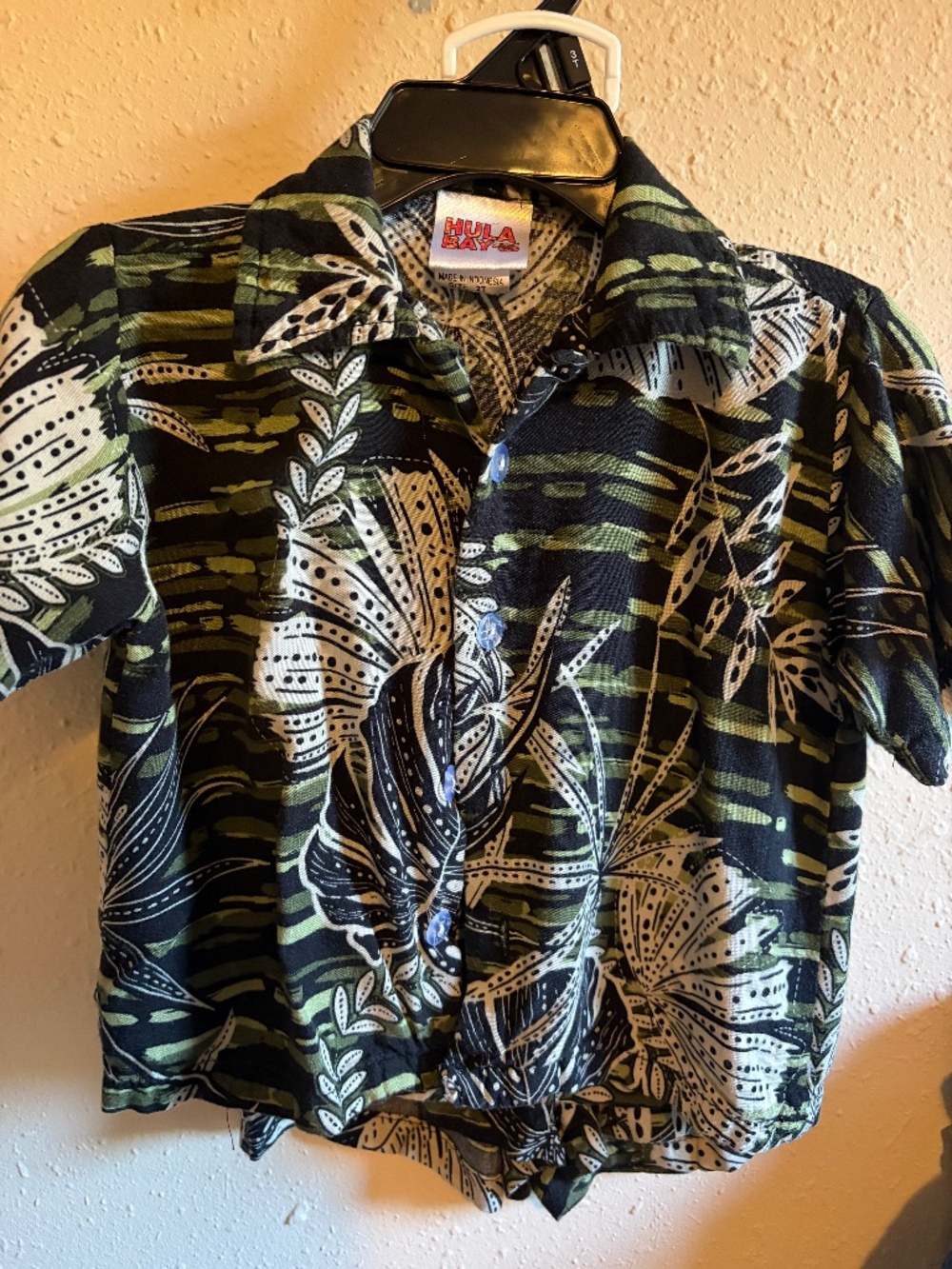 Hula Bay Hawaiian Print Set